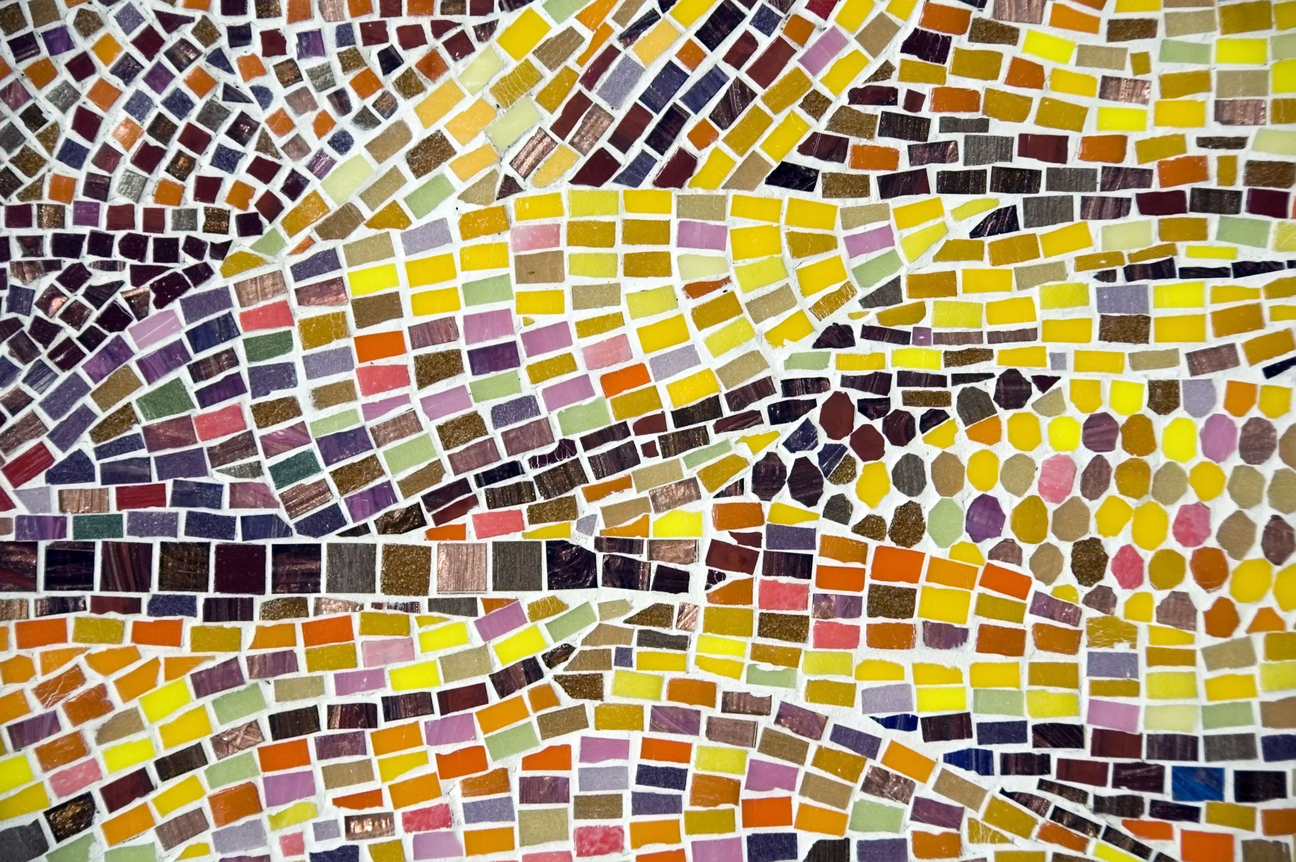 How to Resolve Colors That Are Clashing in a Mosaic Art Project
